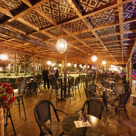 Otel Albanian Star 4*