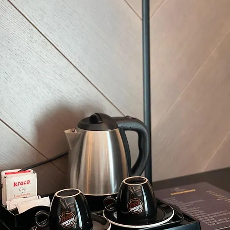 Otel Albanian Star 4*