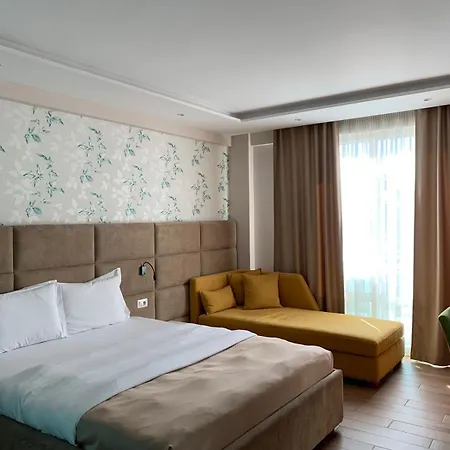 Otel Albanian Star