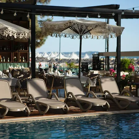 Albanian Star 4* Kryemëdhej