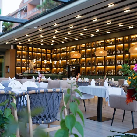 Albanian Star Otel 4*