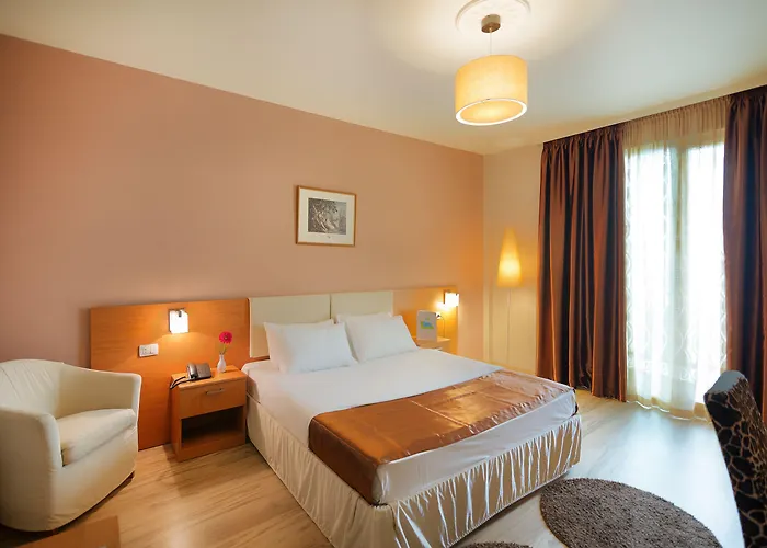 Albanian Star 4* Kryemëdhej