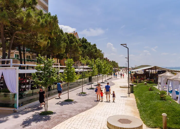 Ξενοδοχείο Albanian Star