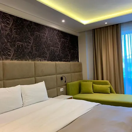 Albanian Star Hotel Kryemëdhej