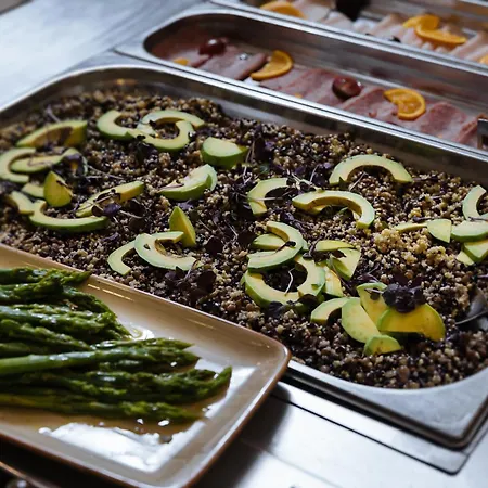 فندق Albanian Star