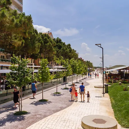 فندق Albanian Star