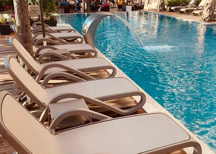 Albanian Star Kryemëdhej