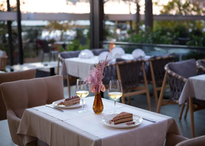 Albanian Star Szálloda Kryemëdhej